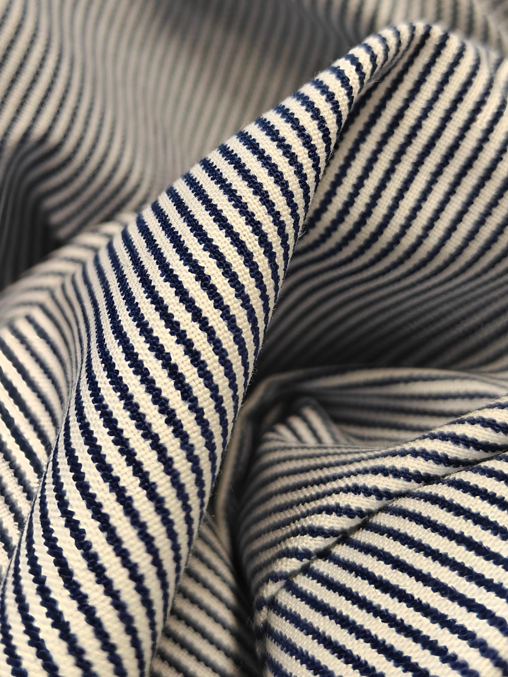 Ängsmark™ Twill – Premium Bomull från Almedahls navagarn