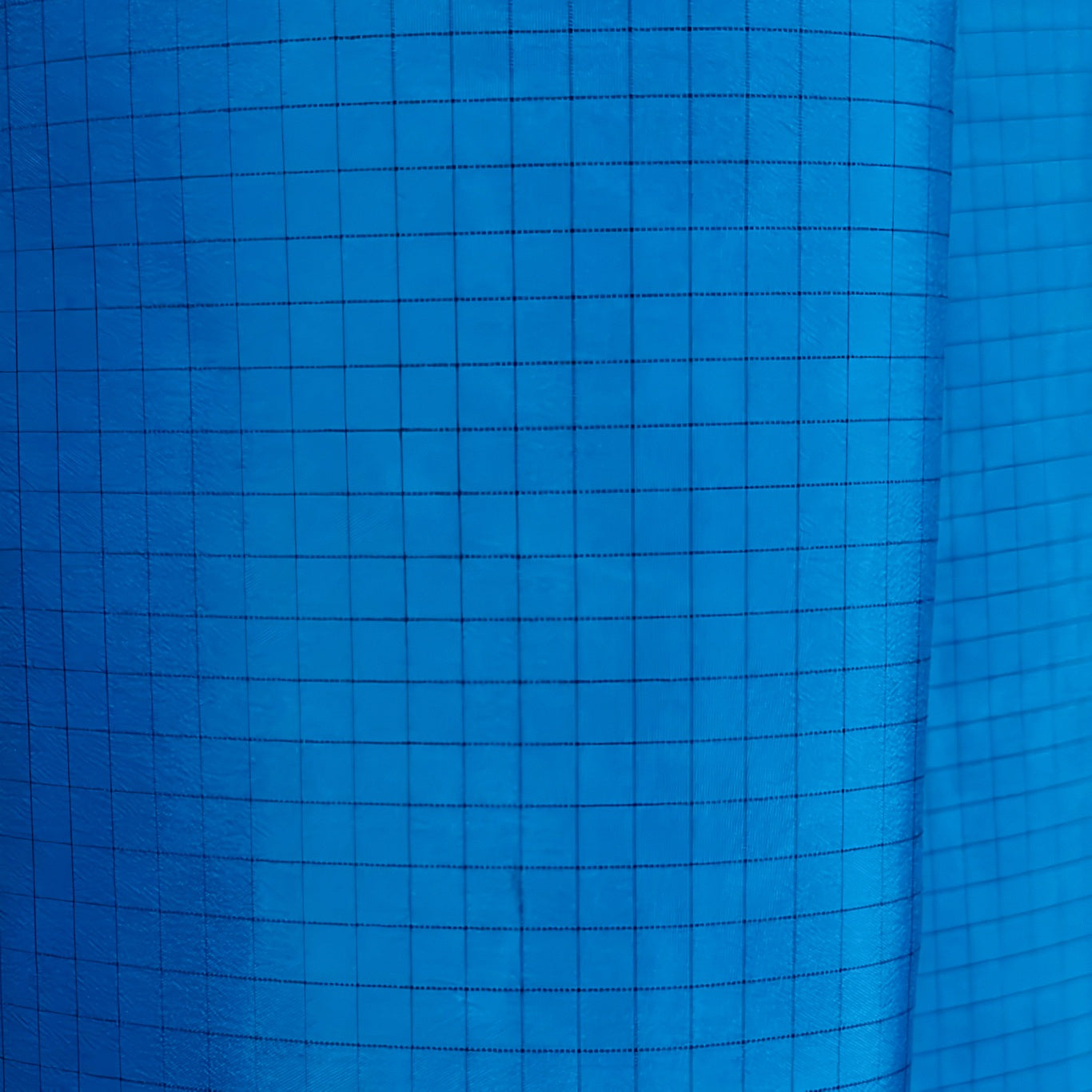 StormGrid™ – Teknisk väv för Outdoor & Väskor