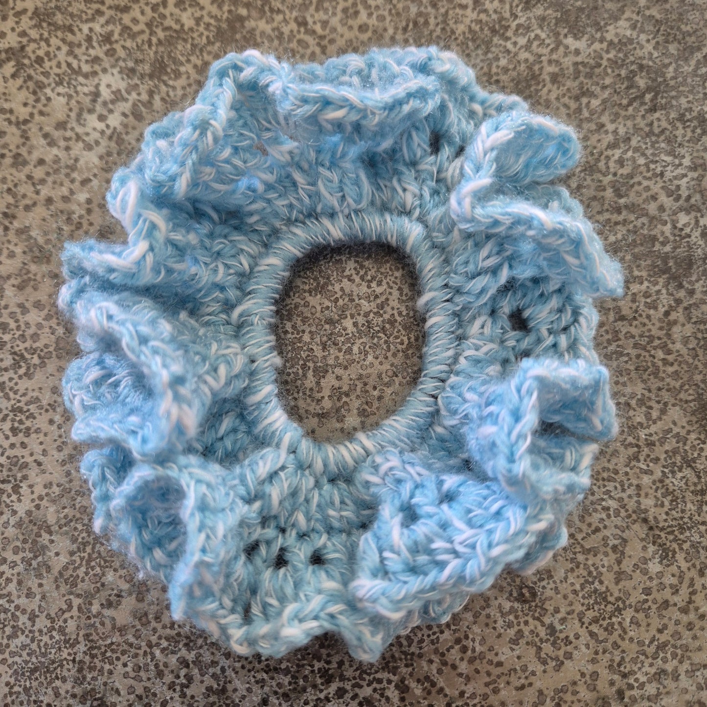 Scrunchies  - köp 3 Få 1 på köpet