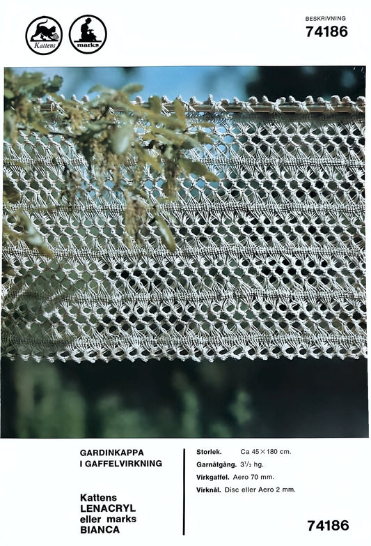 Gardinkappa i gaffelvirkning marks och katten