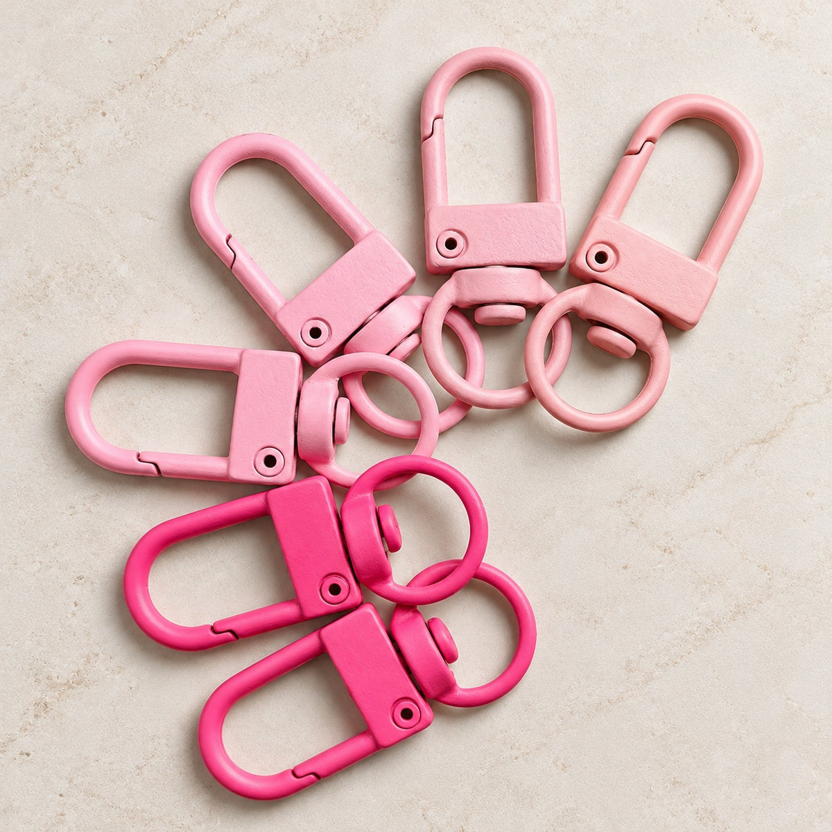Karbinhake fjäderbelastad rosa