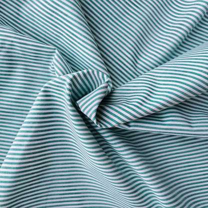 REBECCA - Ett Livfullt Tyg för Kreativa Projekt - NavaGarn