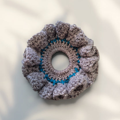 Scrunchies  - köp 3 Få 1 på köpet