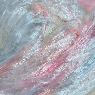 Stardust - Effektgarn Fantastiskt Pälsgarn med Stjärnglans