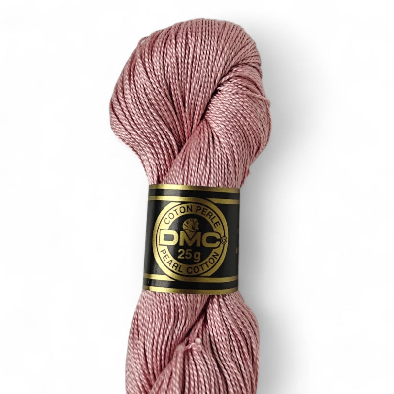 DMC Pärlgarn Nr 8 25g