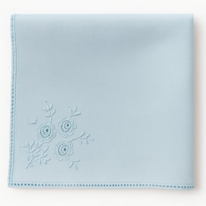 Näsduk bröstficka.