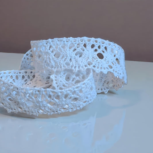 Virkad Kantspets Bomull 15mm - Fin Detalj för Hantverk