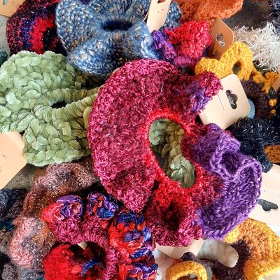 Scrunchies - NavaGarn