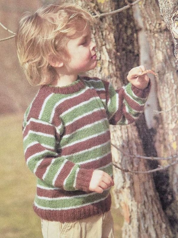 Stickad Barntröja - NavaGarn