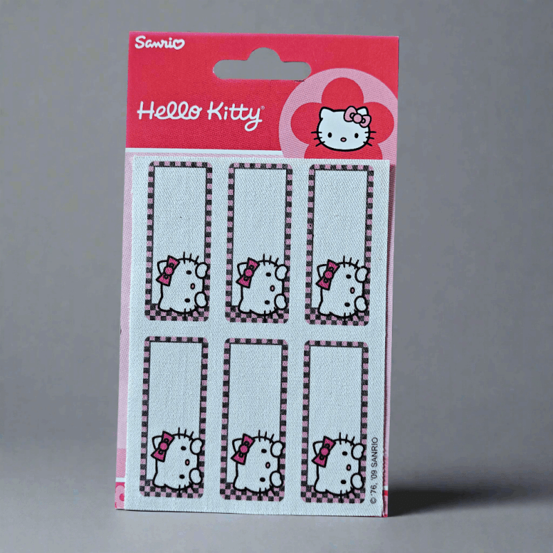 Tygettiketter Hello Kitty - Strykbara Etiketter Bomull & Polyester - NavaGarn